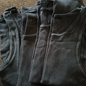 Gildan black tank Tops